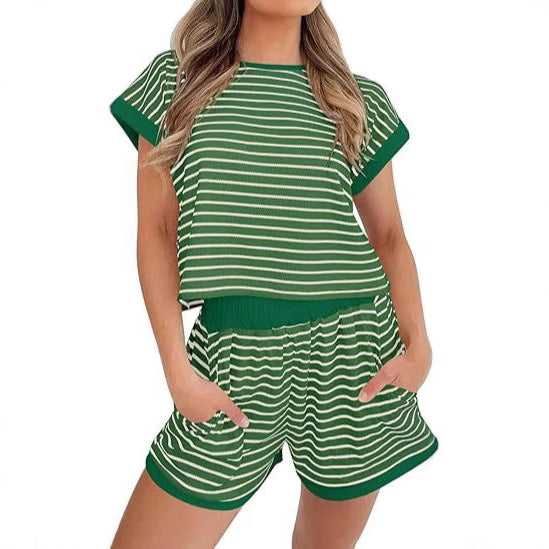 Dame kort jumpsuit med stribet design og afslappet pasform Stilla
