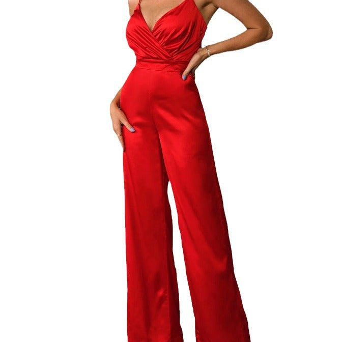 Dame elegant jumpsuit med smalle stropper og en flydende pasform Stilla