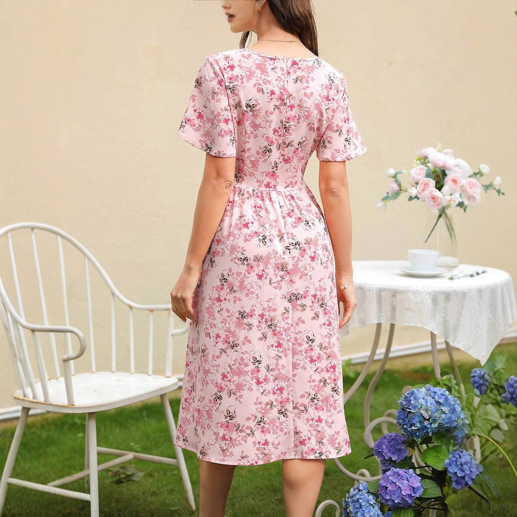 Dame Sommerkjole med bundet taljebælte og elegant V-hals Stilla