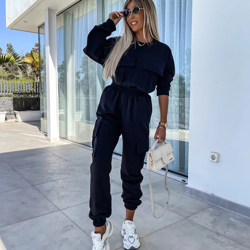 Dame modet og behageligt fleece-træningssæt med praktiske lommer Stilla