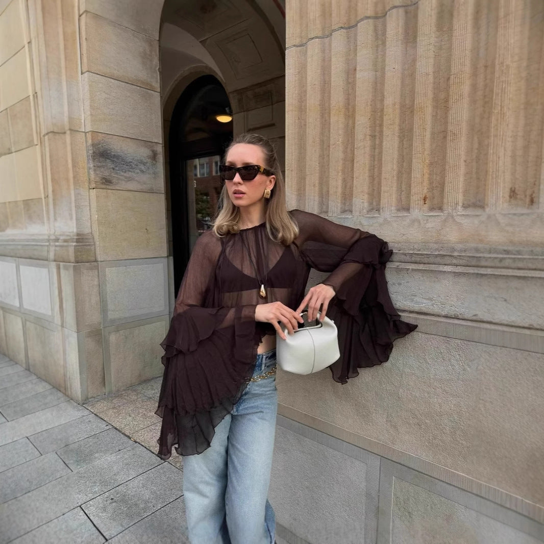 Dame Transparent Bluse med voluminøse flæsedetaljer og stilfuldt design Stilla