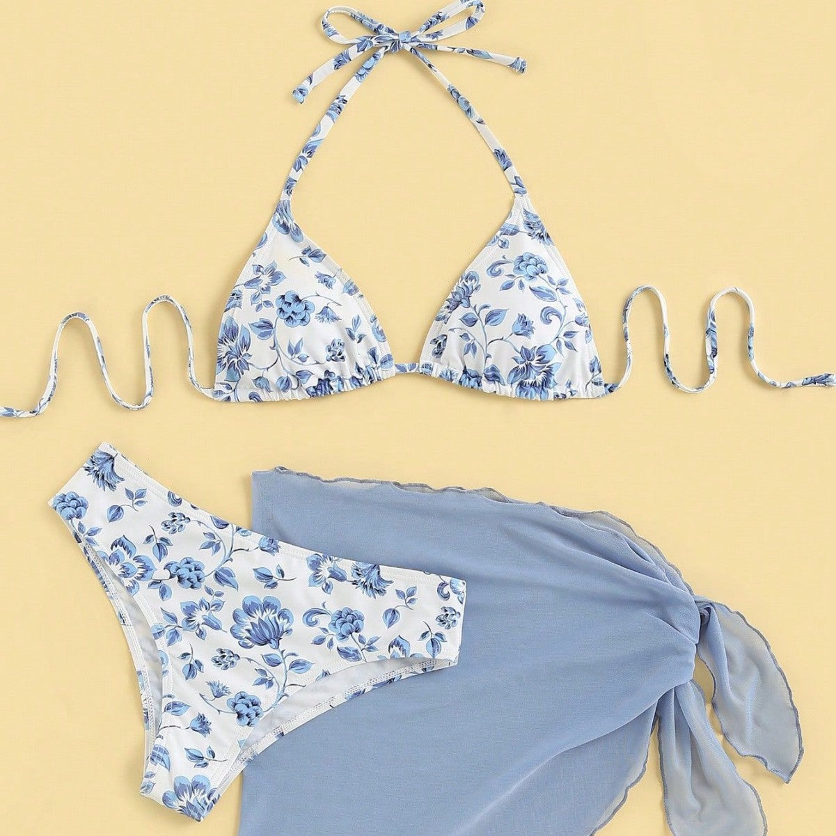 Dame Triangel-Bikini-Sæt med romantisk blomstermønster og elegant Pareo Stilla