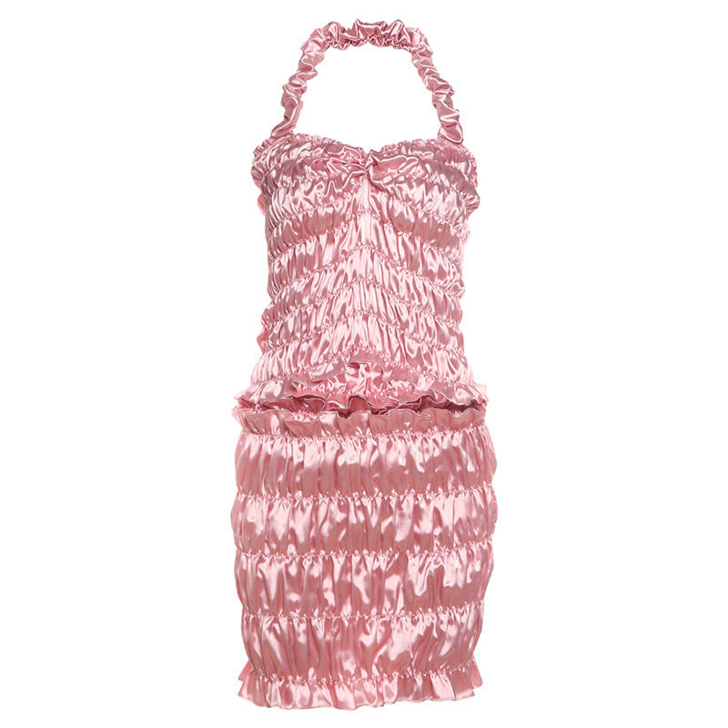 Dame aftenkjole med forførende ruffles design og dyb rygudskæring Stilla
