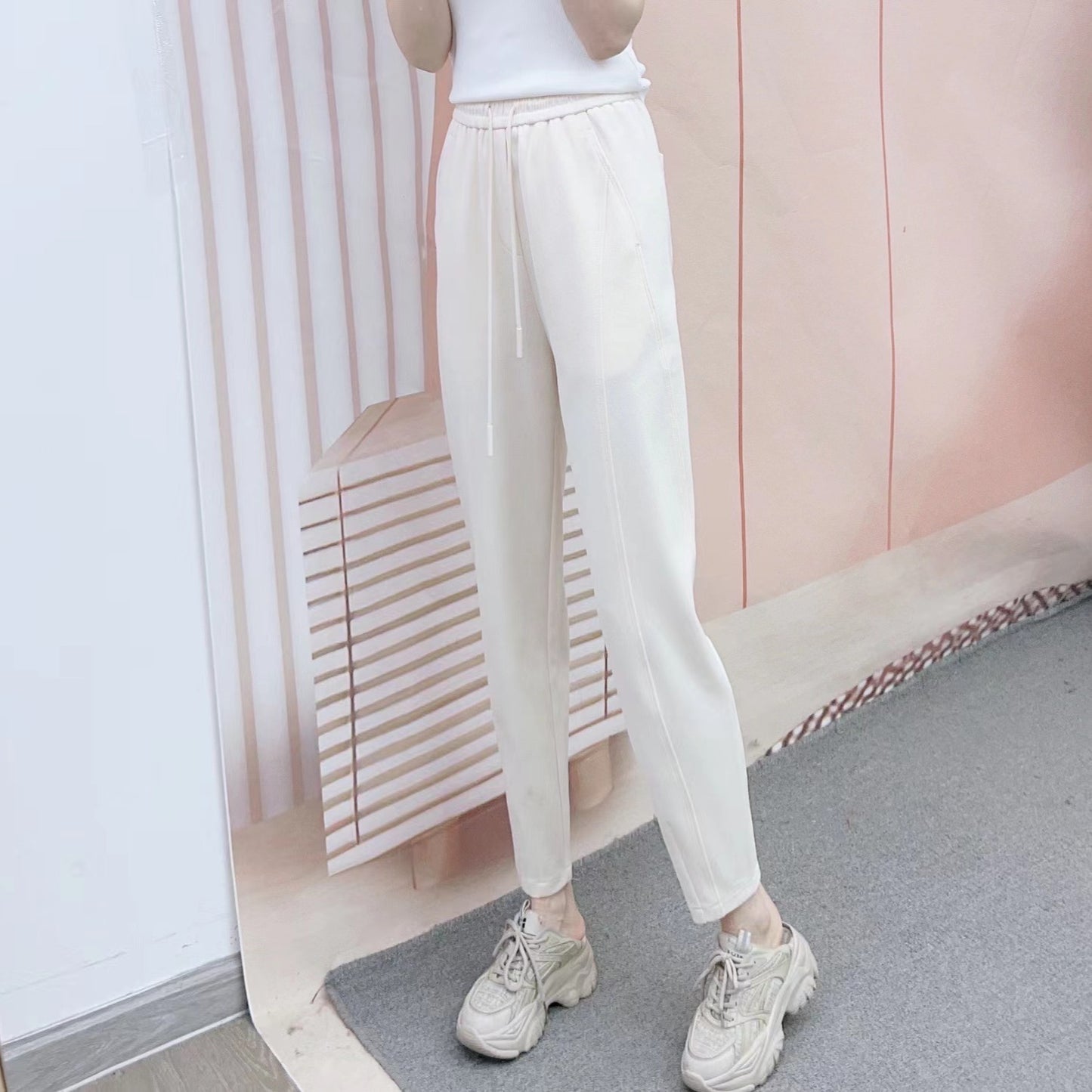 Dame elegant fritidsbukser med elastisk talje og sidelommer Stilla