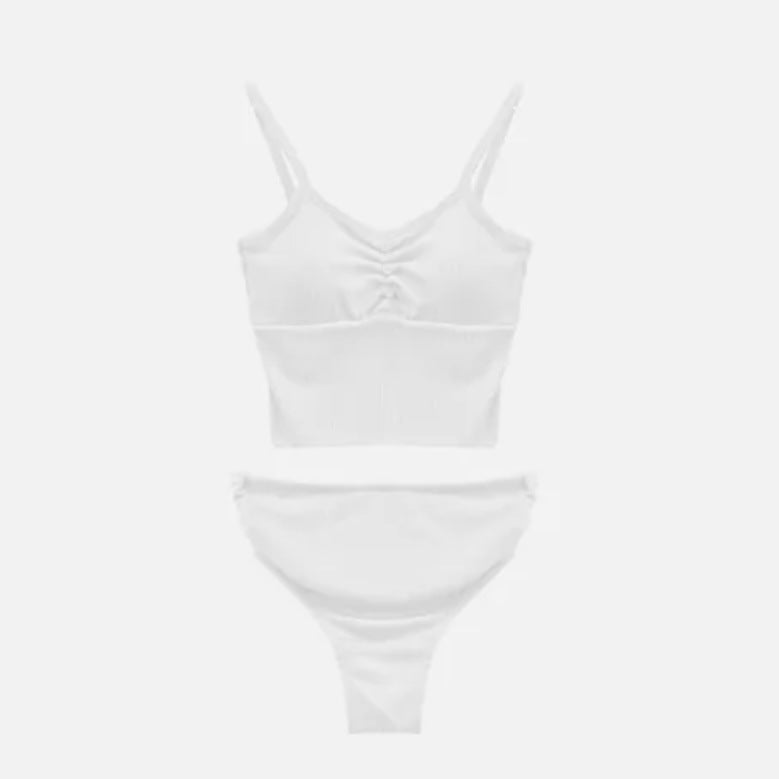 Dame sporty cropped bikini-sæt med rynk og højt trusser Stilla