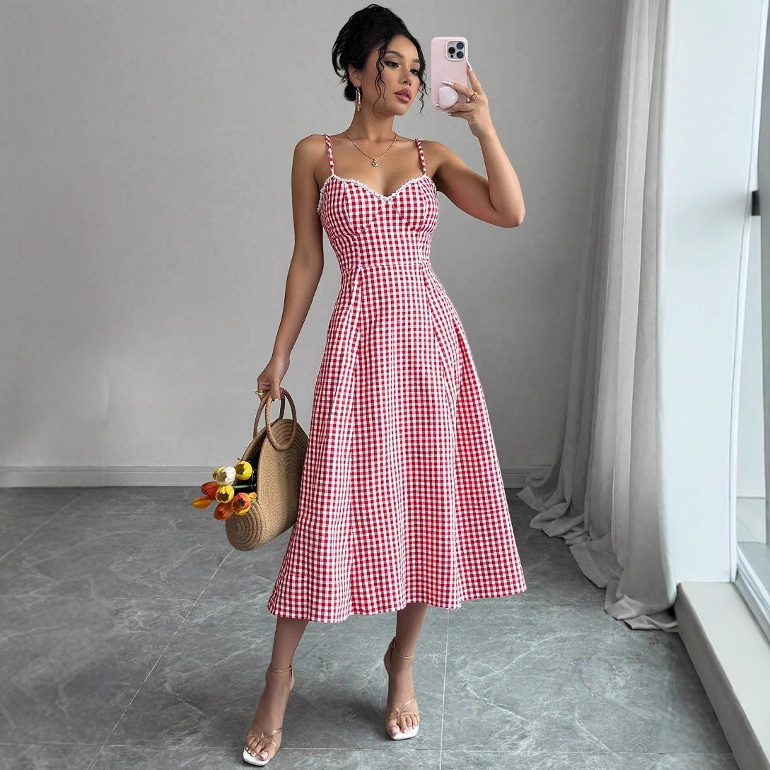 Femme Sweetheart Midi Dress Stilla