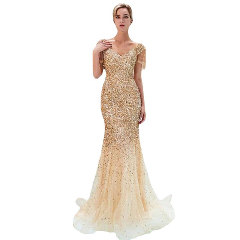 Dame Elegant Havfrue-aftenkjole med skinnende paljetter og fine eyelash-spidsdetaljer Stilla