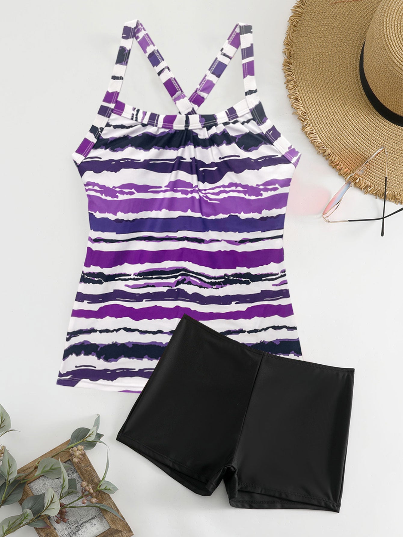 Dame Sporty Tankini-sæt med stribet top og shorts-agtig bund Stilla