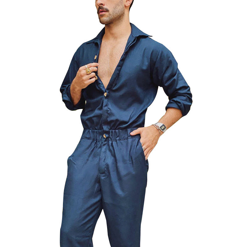 Herrer jumpsuit med elegant knapliste og praktisk taljereim Stilla