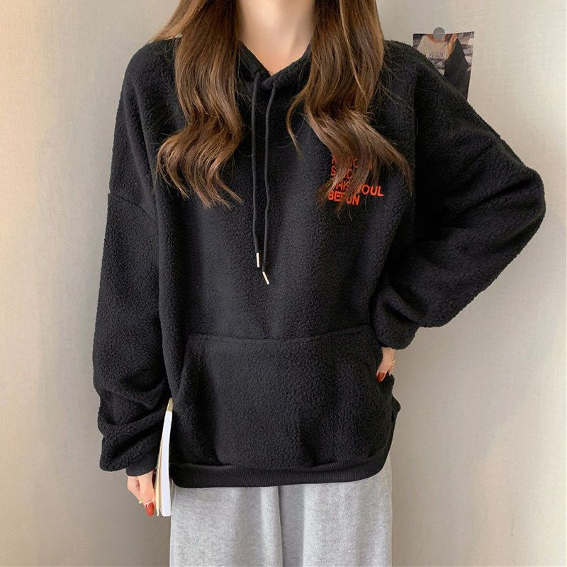Femme Cozy Fleece Pullovere Hoodie med Kænguru-lomme Stilla