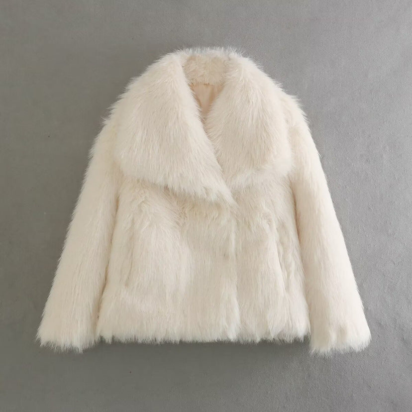 Stilla | Fashionable Fluffy Plush Fox Fur Coat