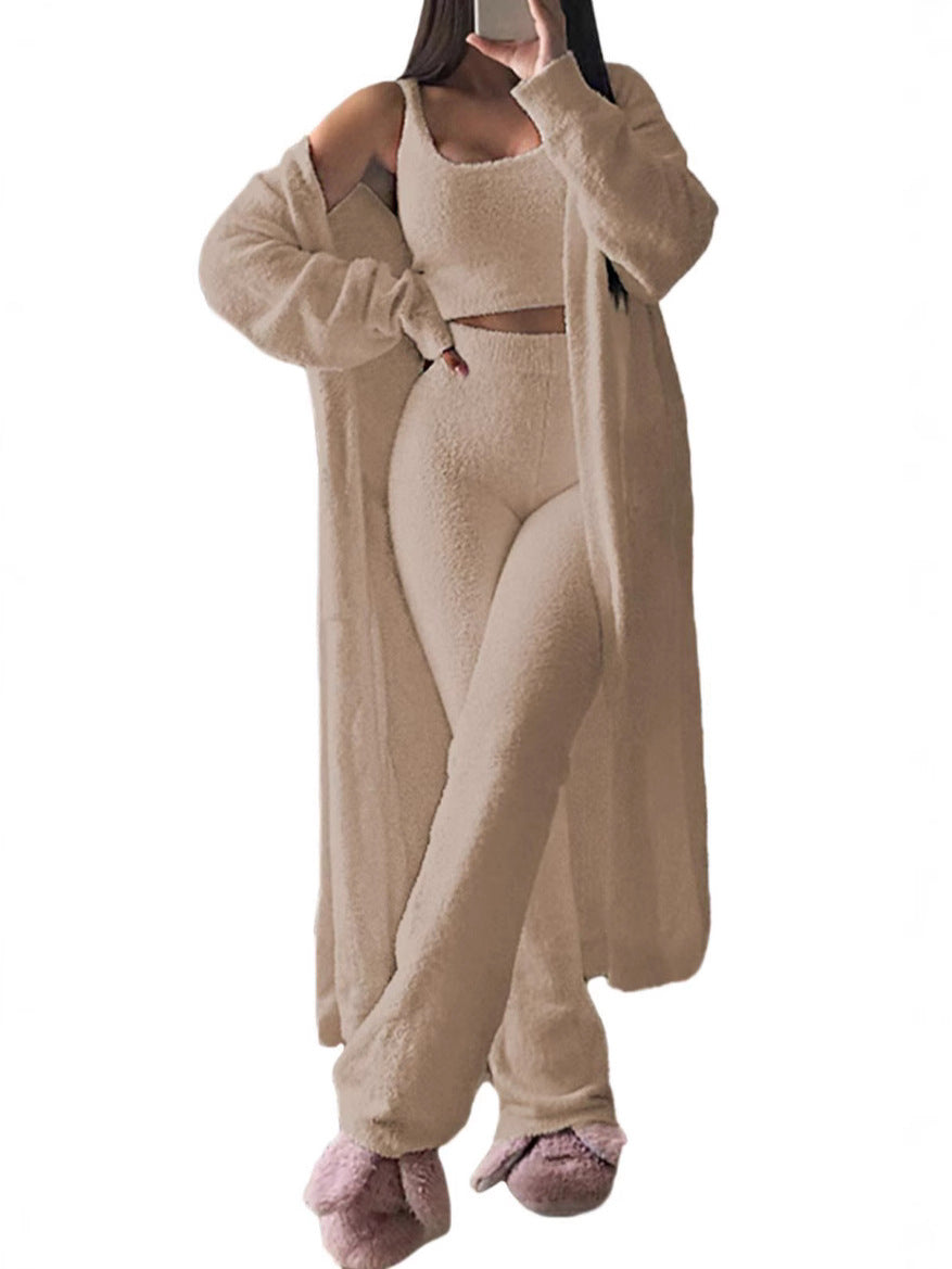 Dame komfortabel strik-loungewear-sæt med cardigan og dyb talje Stilla