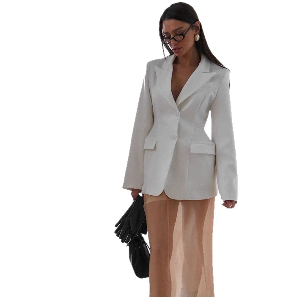 Dame Elegant Blazer med tætsiddende snit og moderne detaljer Stilla