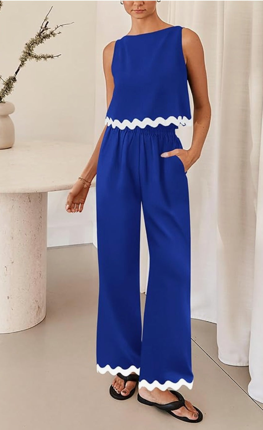Dame trendy jumpsuit med bred ben og dekorativ bølgekant Stilla