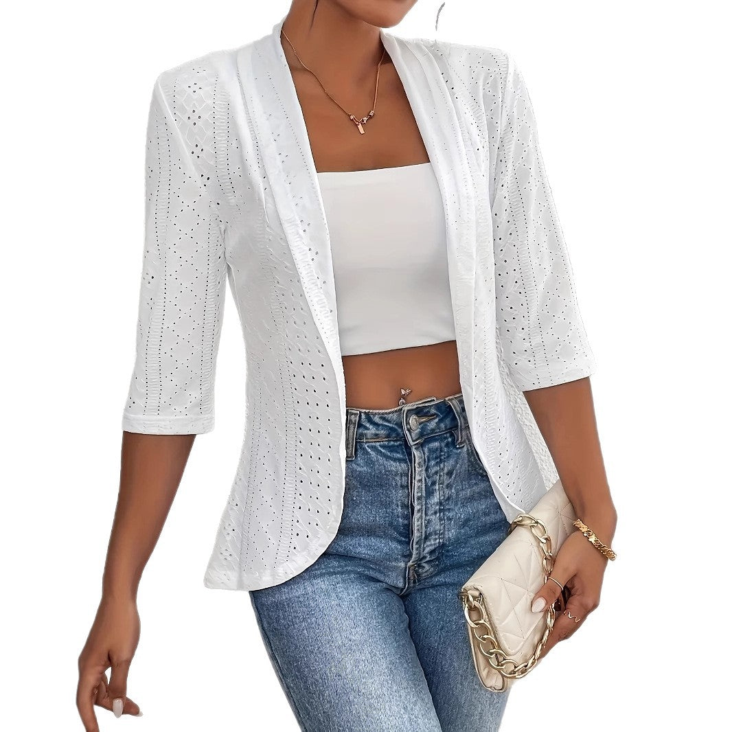 Dame Elegant Blazerjakke med perforeret design og figursyet snit Stilla