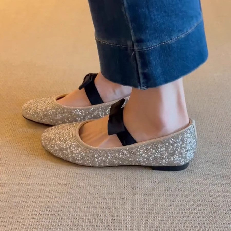 Dame dekorerede Mary Jane ballerinaer med sløjfedetalje Stilla