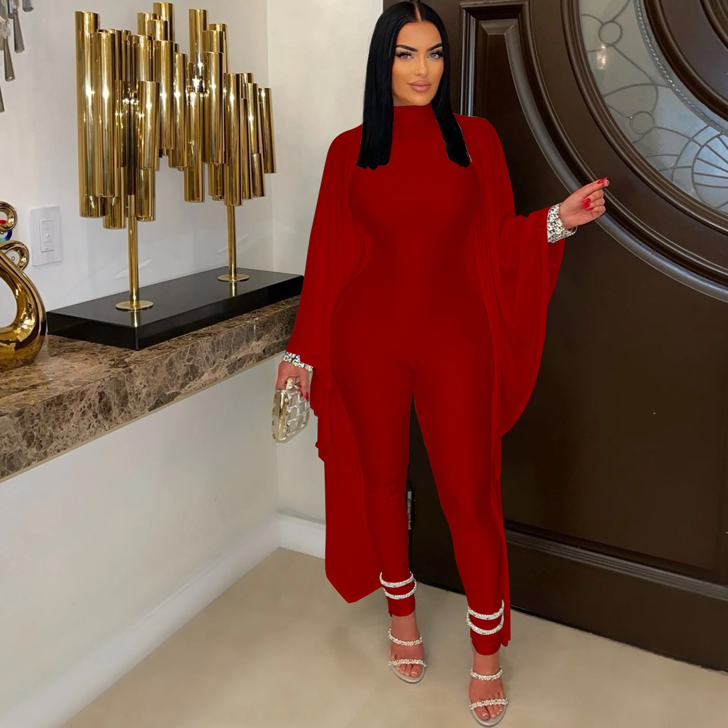 Dame Elegant Jumpsuit med vidt skåret Kimonoærme og fine udsmykninger Stilla