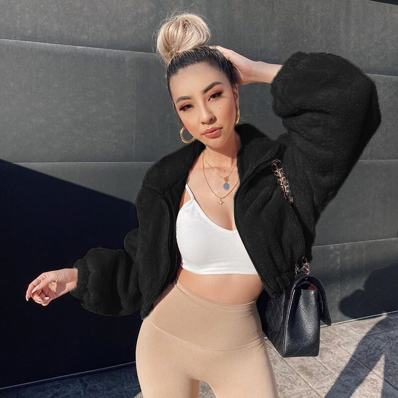 Dame Cropped fleecejakke med høj krave og elastiske manchetter Stilla