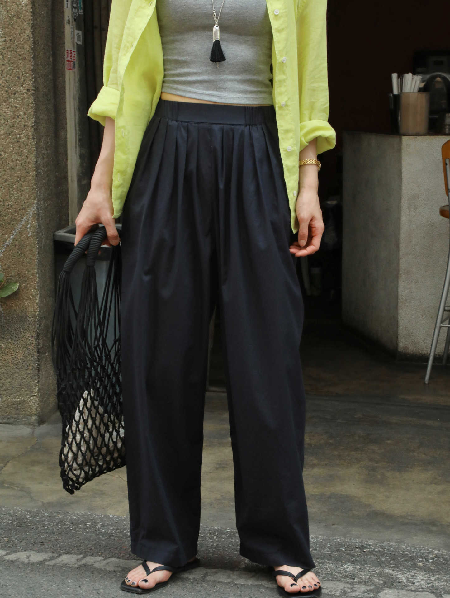 Dame afslappet kortærmet skjorte lavet af behageligt bomuld med relaxed fit Stilla