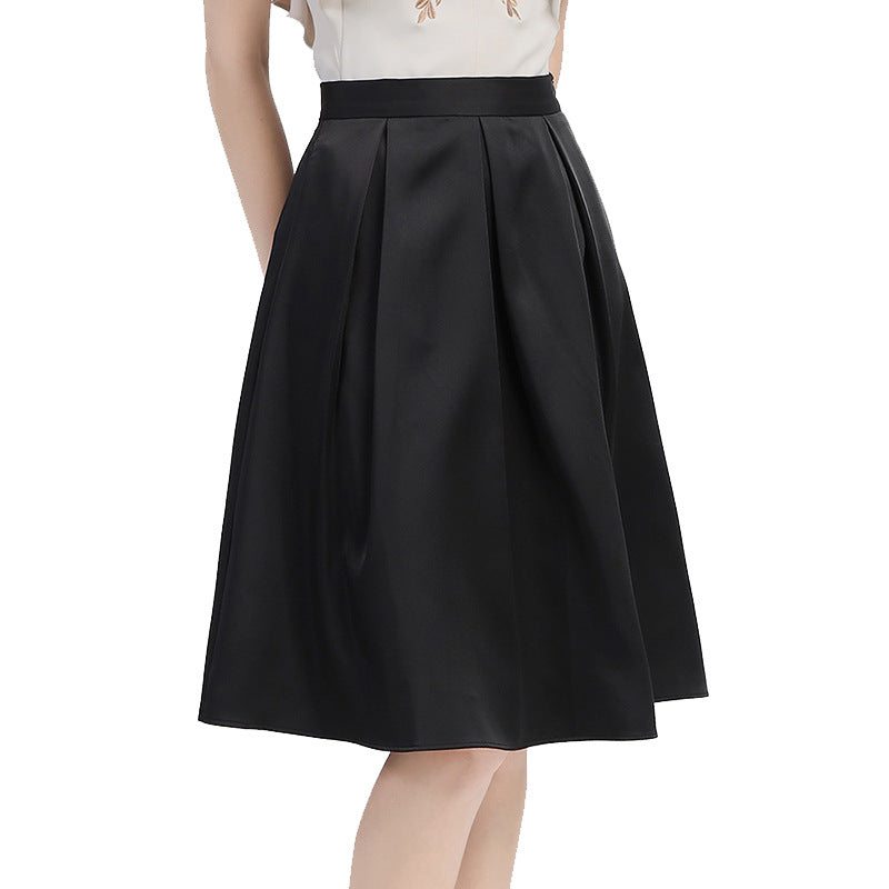 Dame A-formet midiskørt med elegant drapering og lav talje Stilla