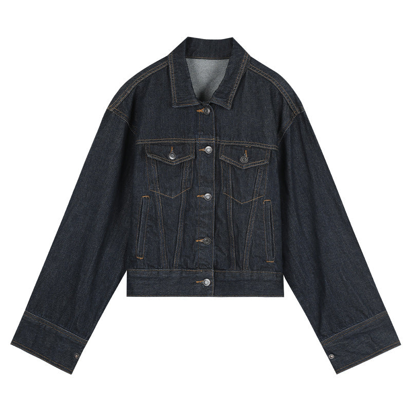 Dame cropped jeansjakke i moderne oversized-snit med dyb krave og påsatte lommer Stilla
