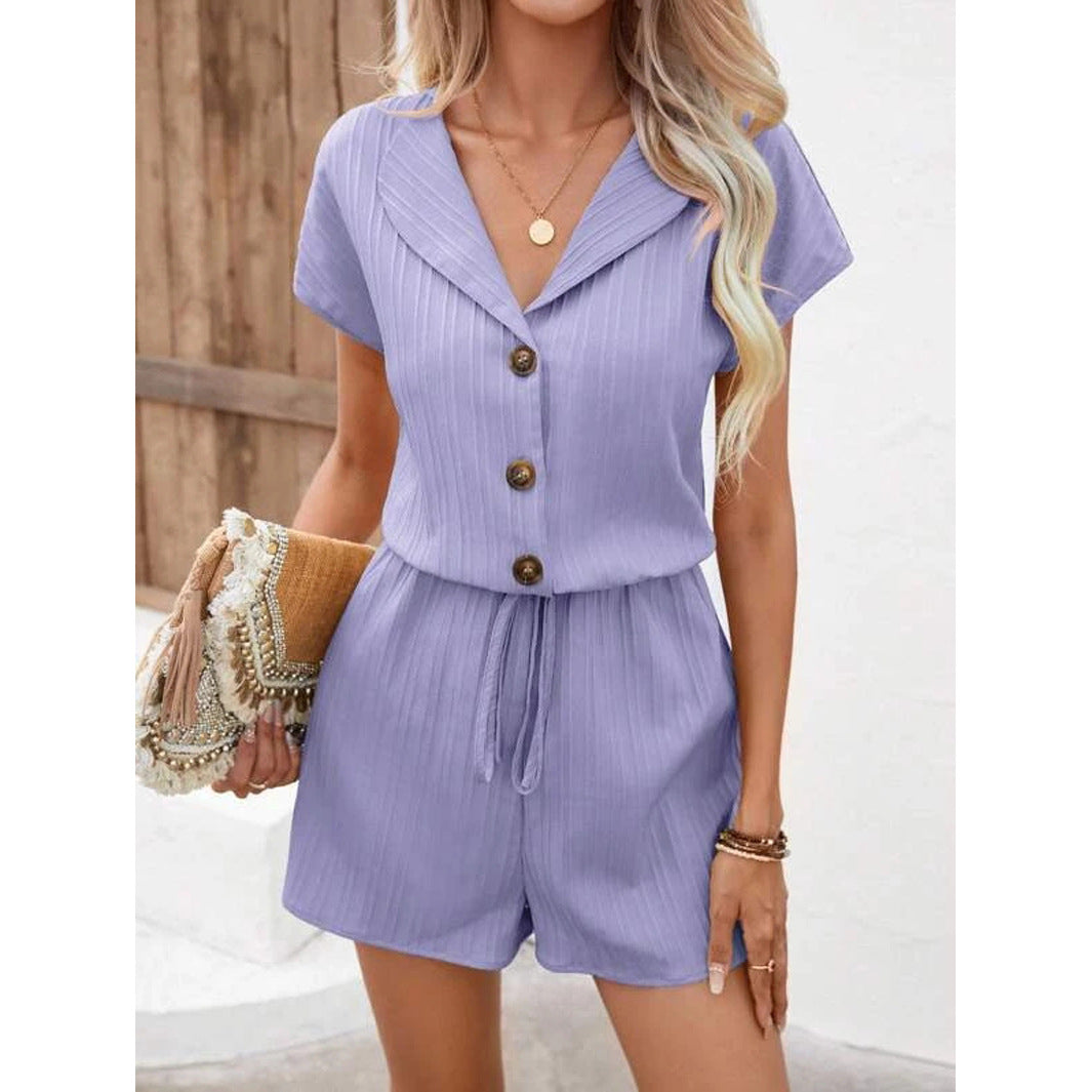 Dame jumpsuit med elegant snit og modiske knapdetaljer Stilla