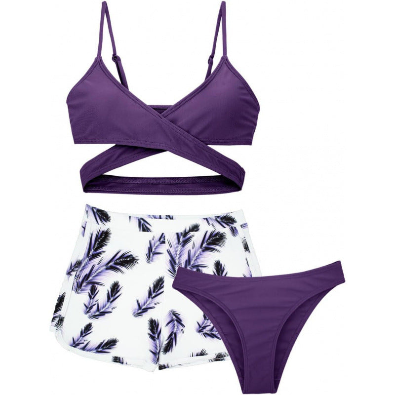 Dame bikini-sæt med kreativt kryds-top og komfortable shorts Stilla