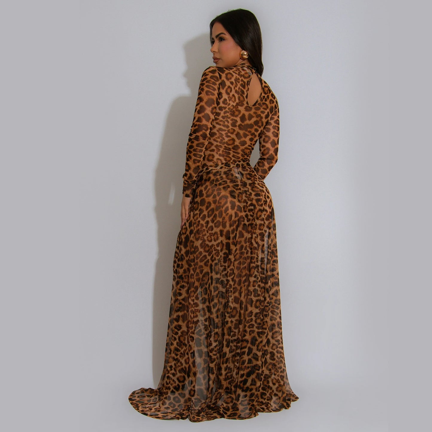 Damer Elegante Maxikjole med vildt leopardmønster og sidelæg Stilla