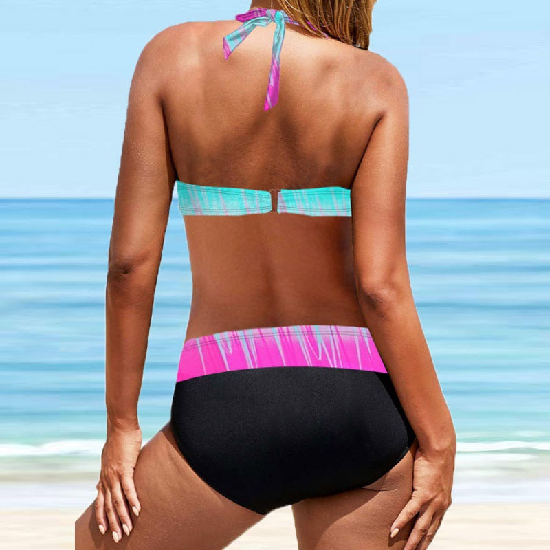Dame Triangel-Bikini med moderigtigt design og justerbare stropper Stilla