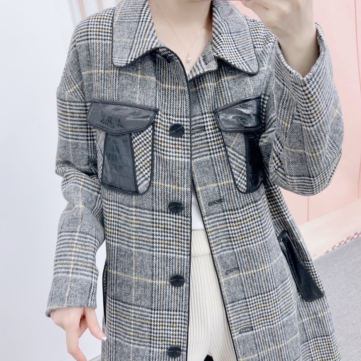 Dame plus size ternet frakke med praktiske lommer og elegant snit Stilla