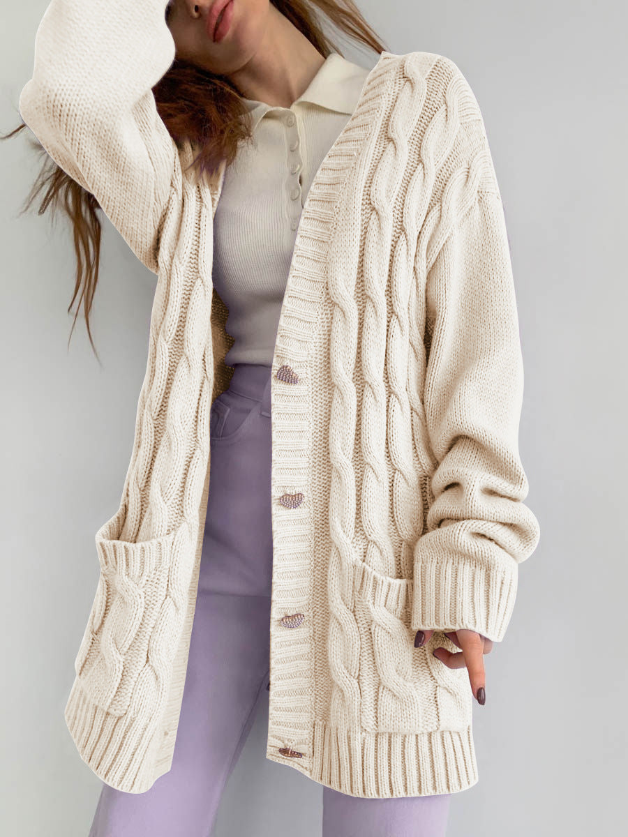 Dame Grovstrik cardigan med hjerteformede knapper og sidelommer Stilla