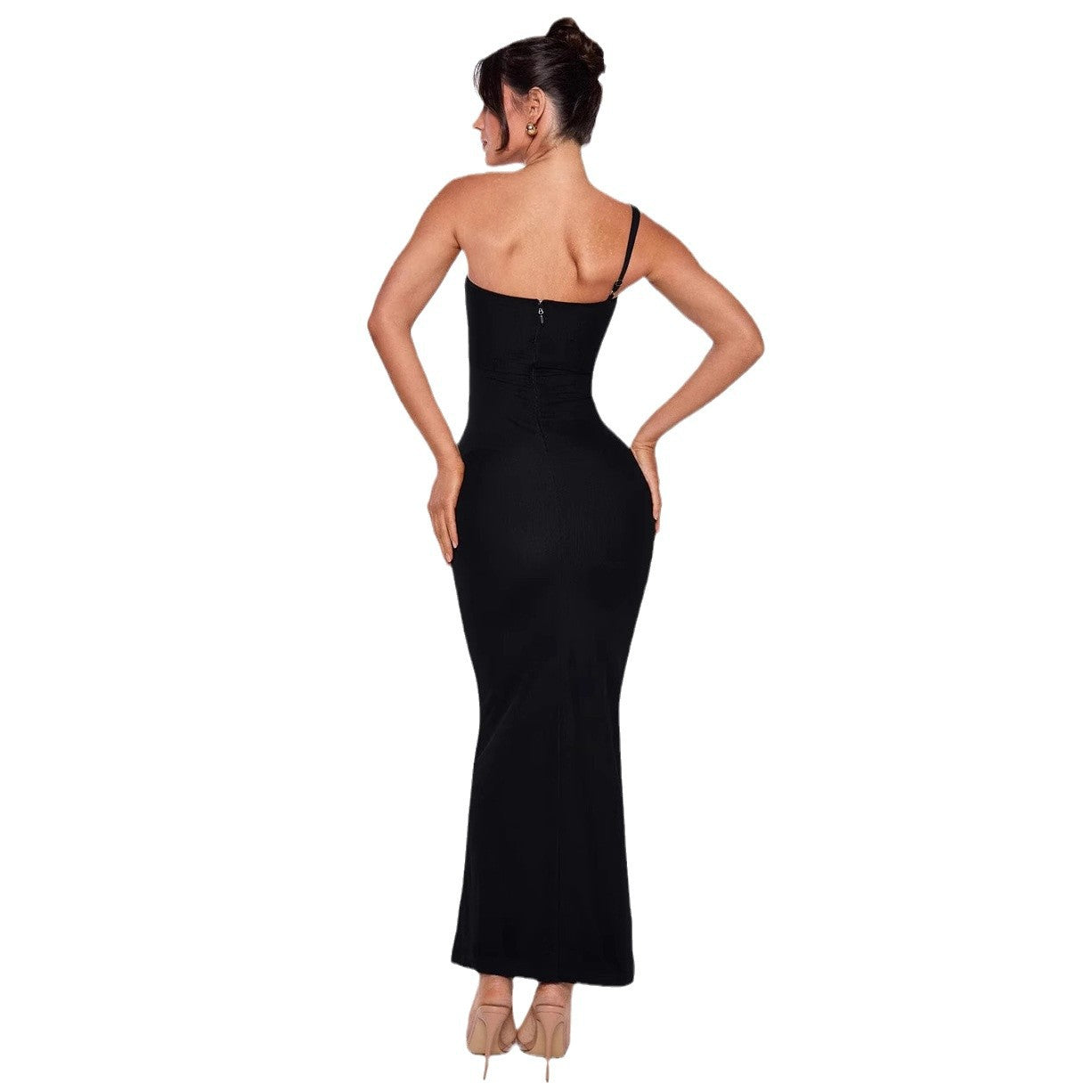 Dame Cut-Out Maxikjole med asymmetrisk design og figursyet snit Stilla