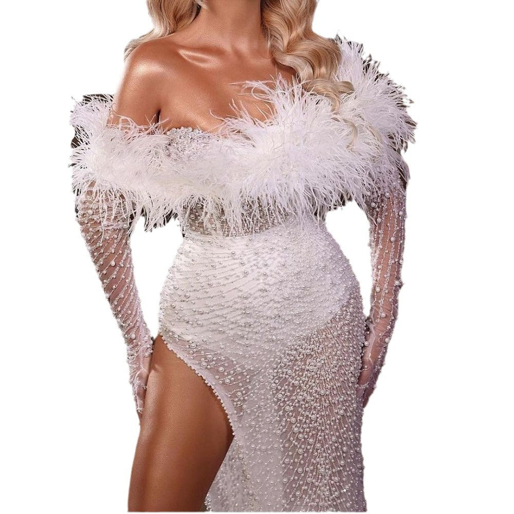 Dame Elegant aftenkjole med fjer detaljer og perle dekoration Stilla