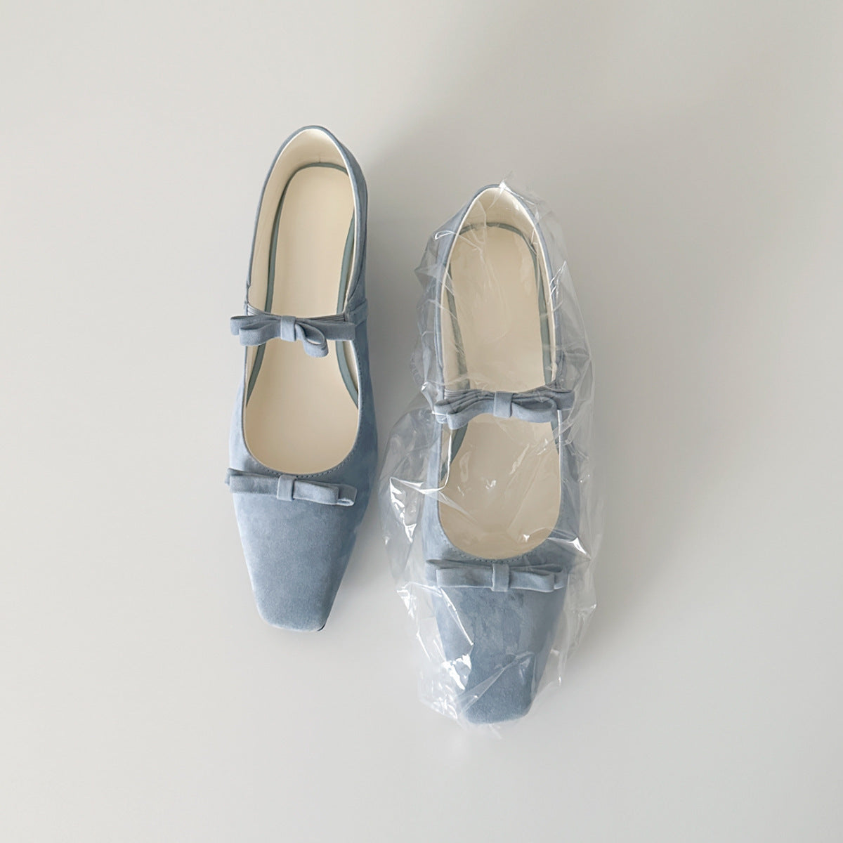 Stilfulde damers ballerina flade med firkantet tåform og dekorativ sløjfe Stilla