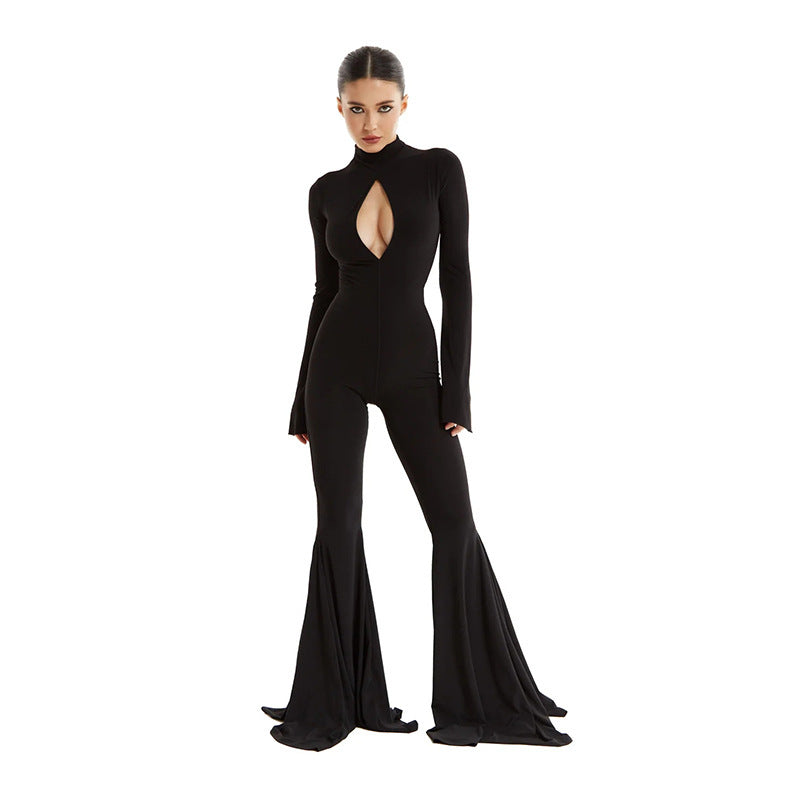 Dame figursyet jumpsuit med flot udskæring og vidde ben Stilla