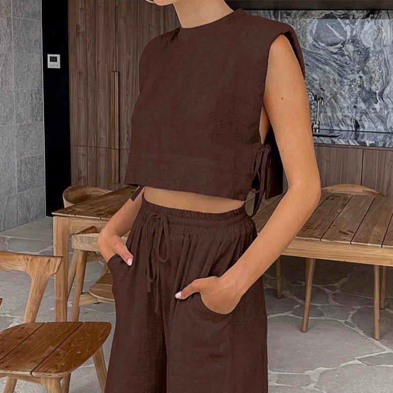 Dame afslappet 2-delt sæt bestående af top og brede bukser med elastisk talje Stilla