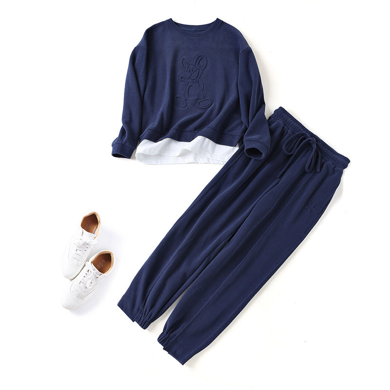 Dame afslappet fritidssæt med broderet motiv og komfortable stænger Stilla