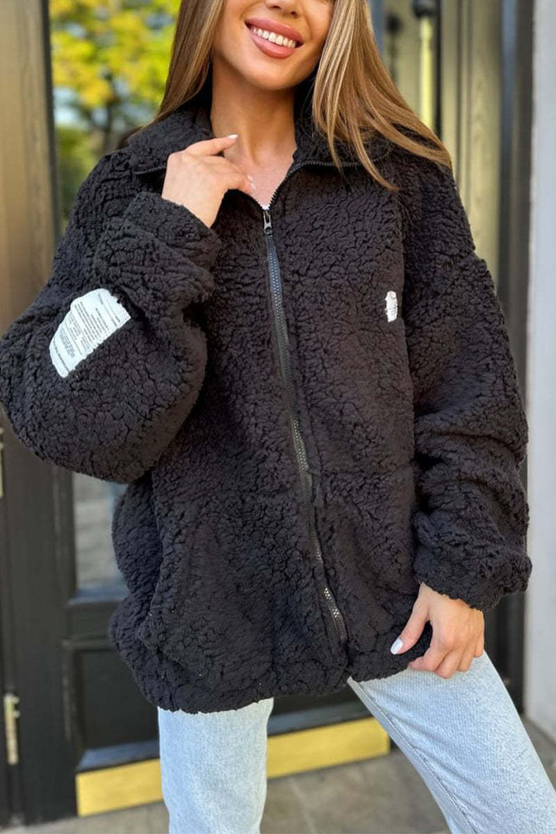 Dame Blødt fleecejakke med praktisk lynlås og sidelommer Stilla
