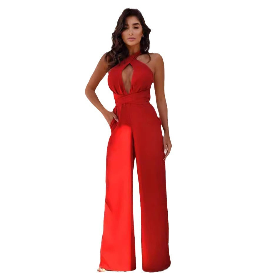 Dame jumpsuit med sexy cut-outs og elegant indpakningsdesign Stilla