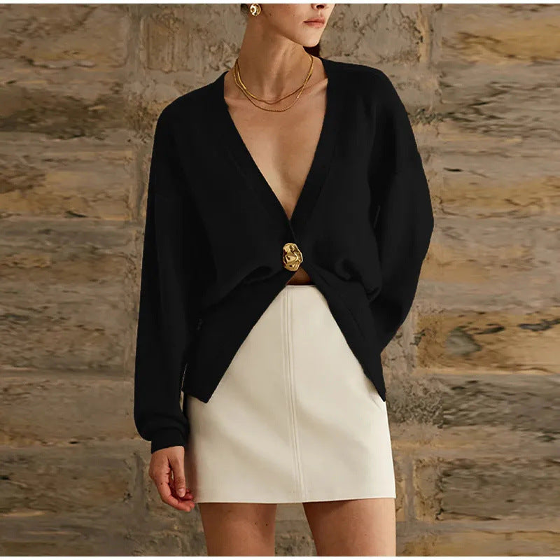 Dame elegant strikcardigan med asymmetrisk snit og dekorativ knap Stilla