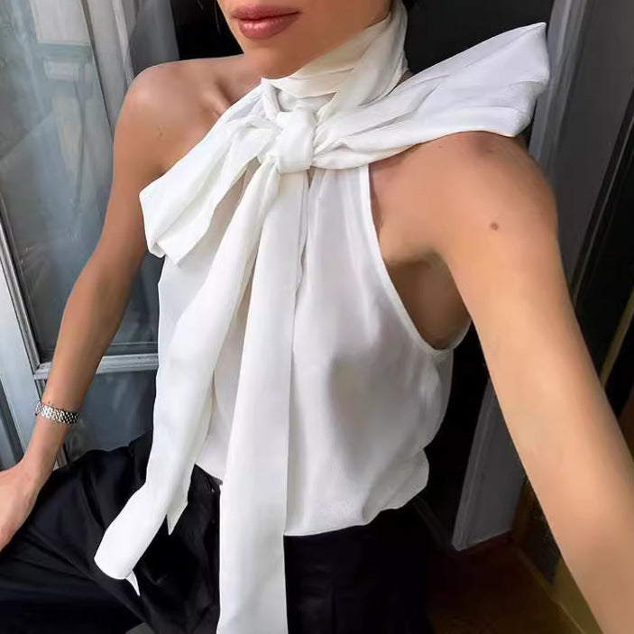 Dame blouse med smart sløjfe krave og elegant snit Stilla