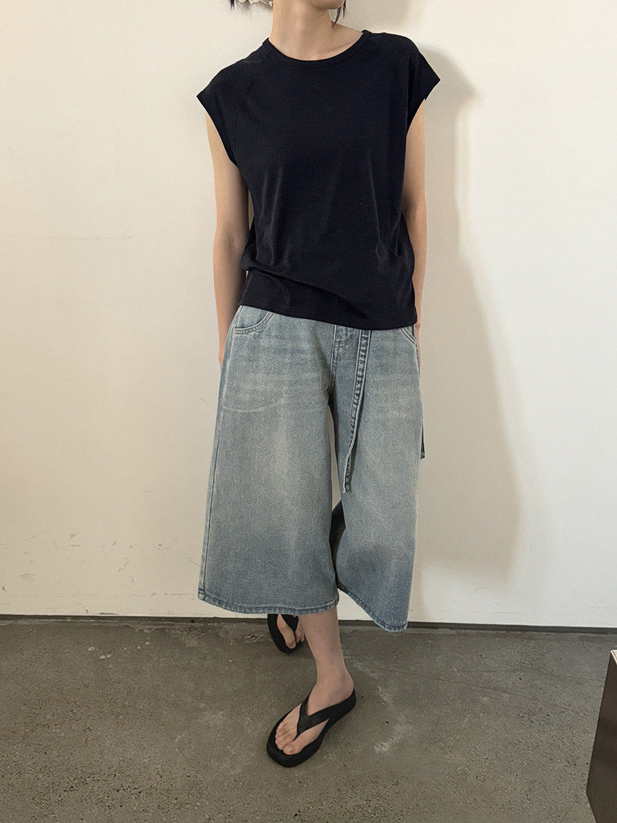 Dame afslappet kortærmet overdel med moderne ribdesign og komfortabel pasform Stilla