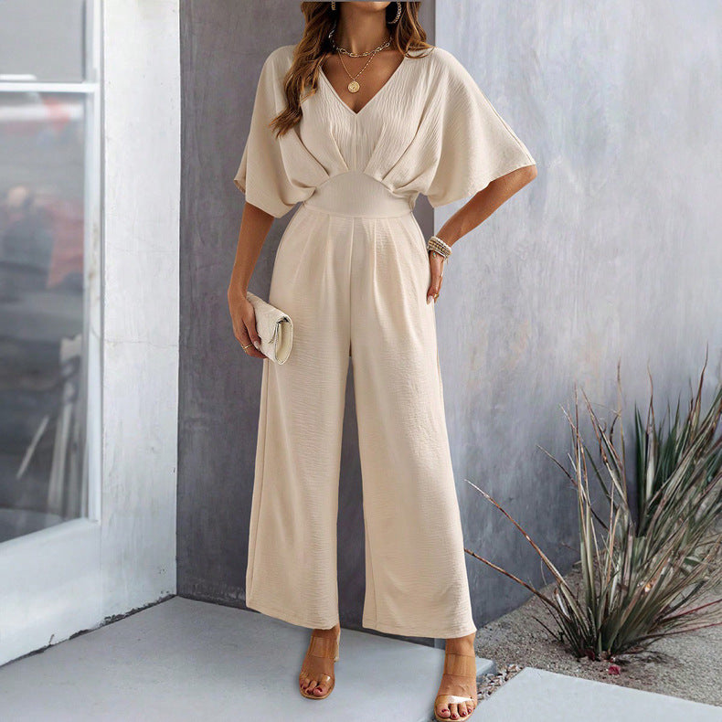 Dame Bredskåret Jumpsuit med elegante Draperinger og V-udskæring Stilla