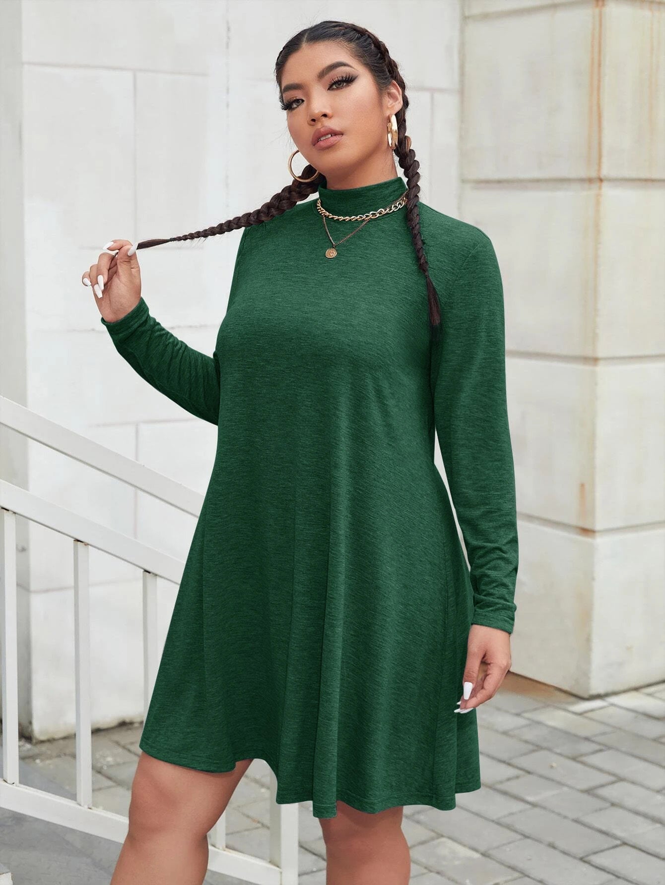 Dame afslappet Jersey Kjole med høj krave og svingende kant Stilla