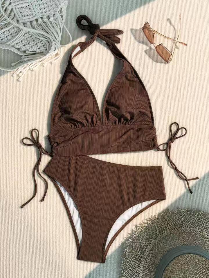 Dame Kvalitets Triangel-Bikini med sidelæns Cut-Out Stilla