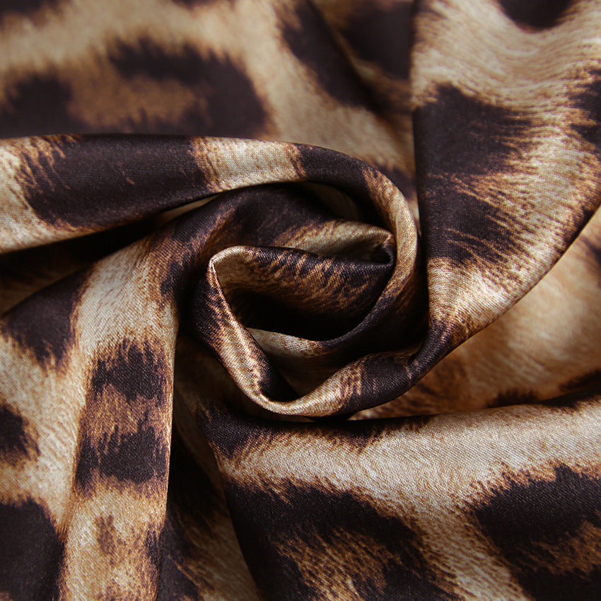 Dame Elegant Animal-Print Maxiskirt med højt split og kvalitetsstof Stilla