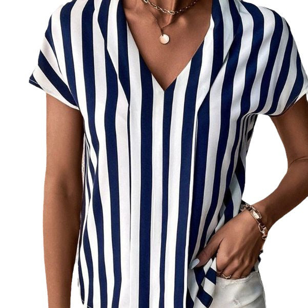 Dame fritid bluser skjorte i moderne stribedesign med elegant V-hals Stilla