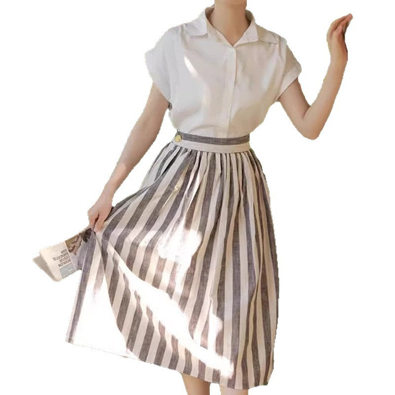 Dame afslappet kortærmet bluse med klassisk krave og moderne snit Stilla