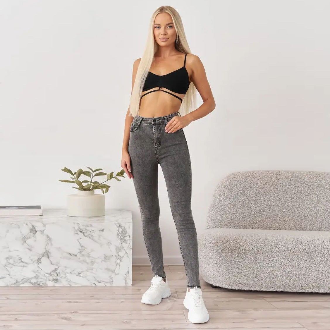 Dame High-Waist Jeans i klassisk snit med formende pasform Stilla