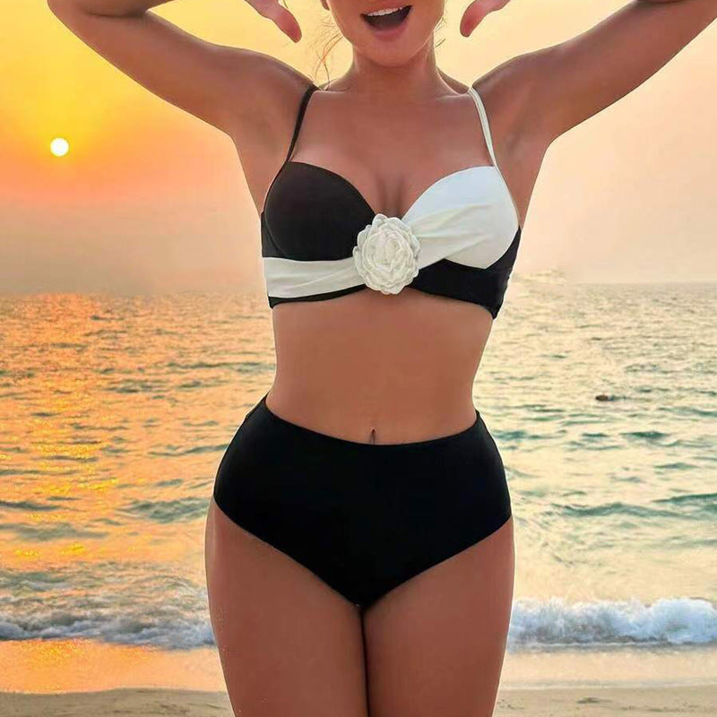 Dame bikini-sæt med blomsterdesign Stilla
